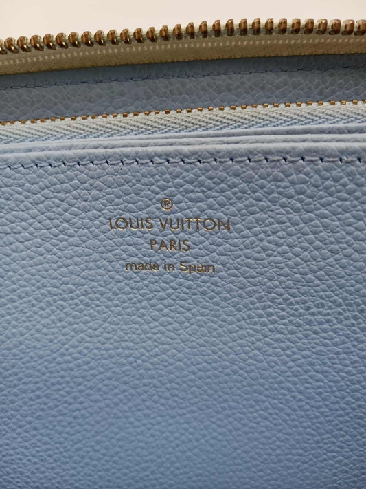 LOUIS VUITTON Monogram Empreinte Zippy Wallet