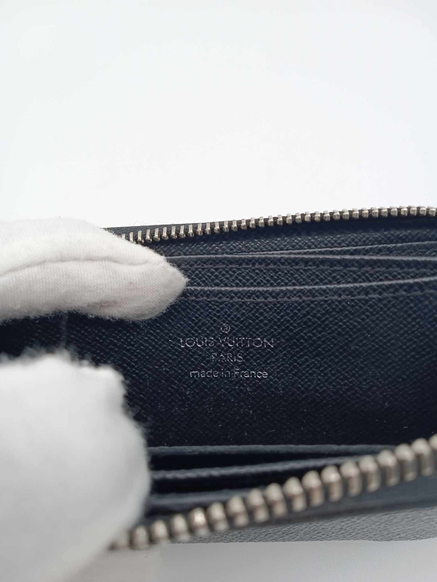 LOUIS VUITTON Damier Graphite Zipper Coin Purse