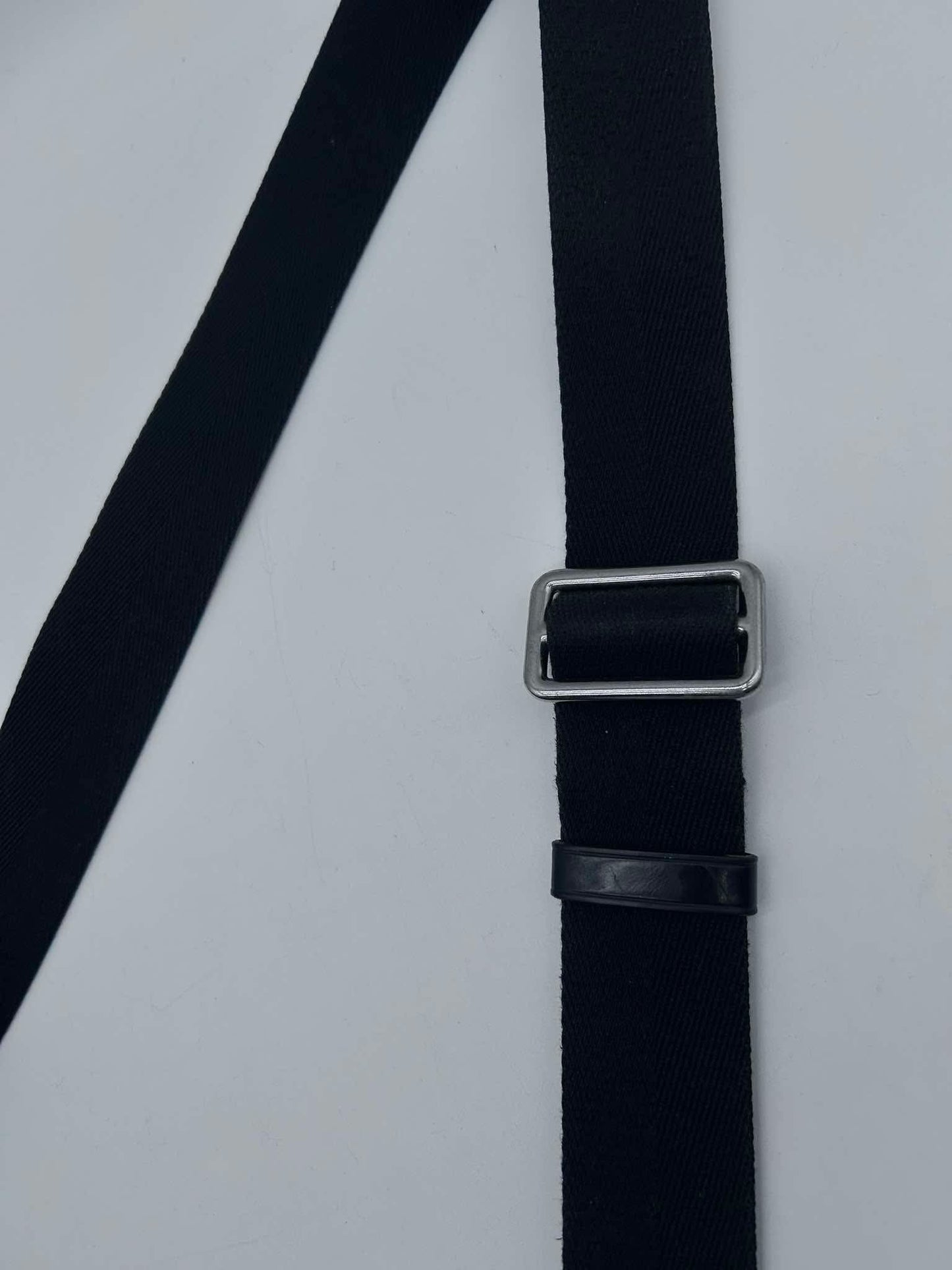 LOUIS VUITTON Damier Graphite District Messenger Bag