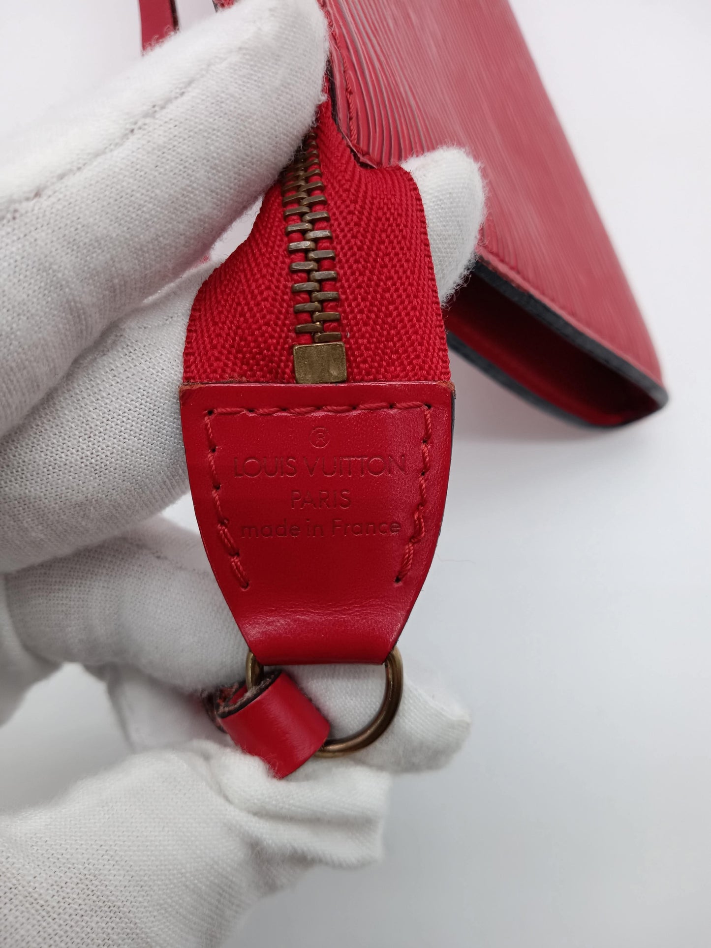 LOUIS VUITTON Epi Pouch