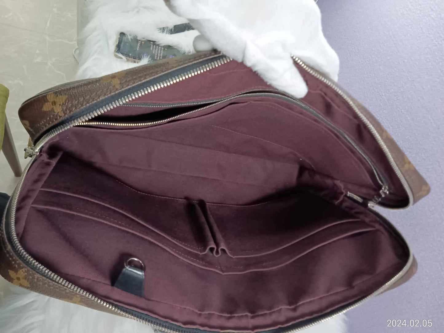 LOUIS VUITTON Monogram Porte Document
