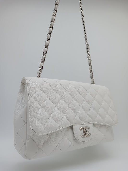 CHANEL Classic Caviar Jumbo Flap