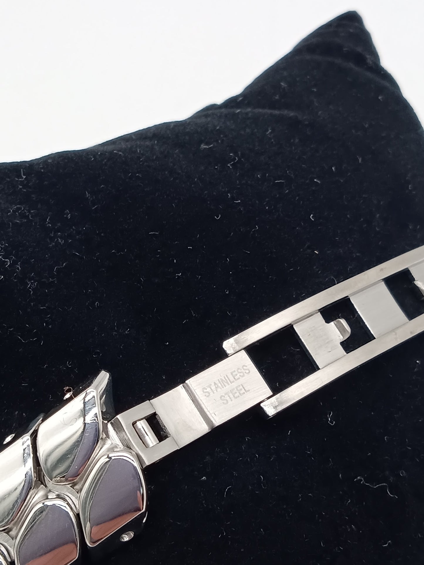 GUCCI G Frame Quartz Watch