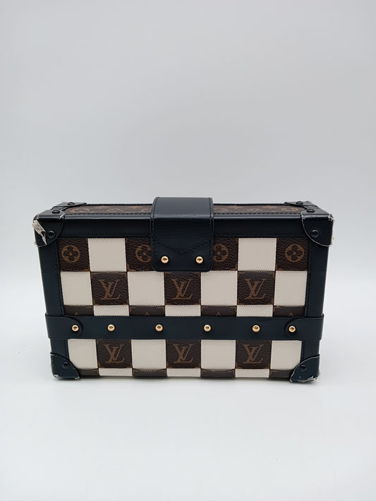 LOUIS VUITTON Damier Tressage Petite Malle Clutch