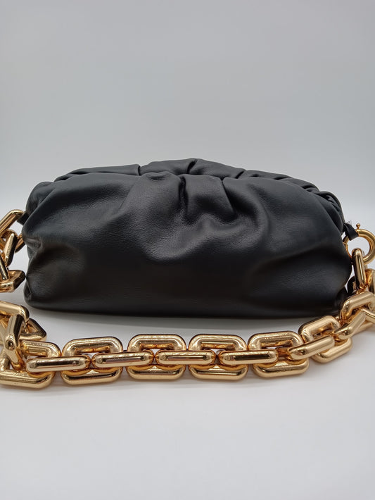 BOTTEGA The Chain Pouch
