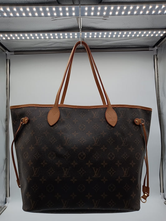LOUIS VUITTON Monogram Neverfull MM