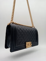 CHANEL Caviar Quilted Medium Leboy