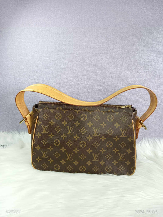 LOUIS VUITTON Monogram Viva Cite GM