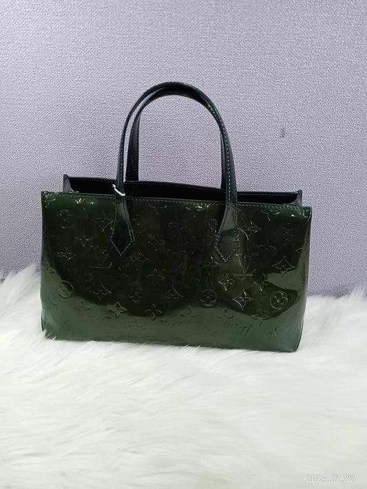 LOUIS VUITTON Vernis Willshire