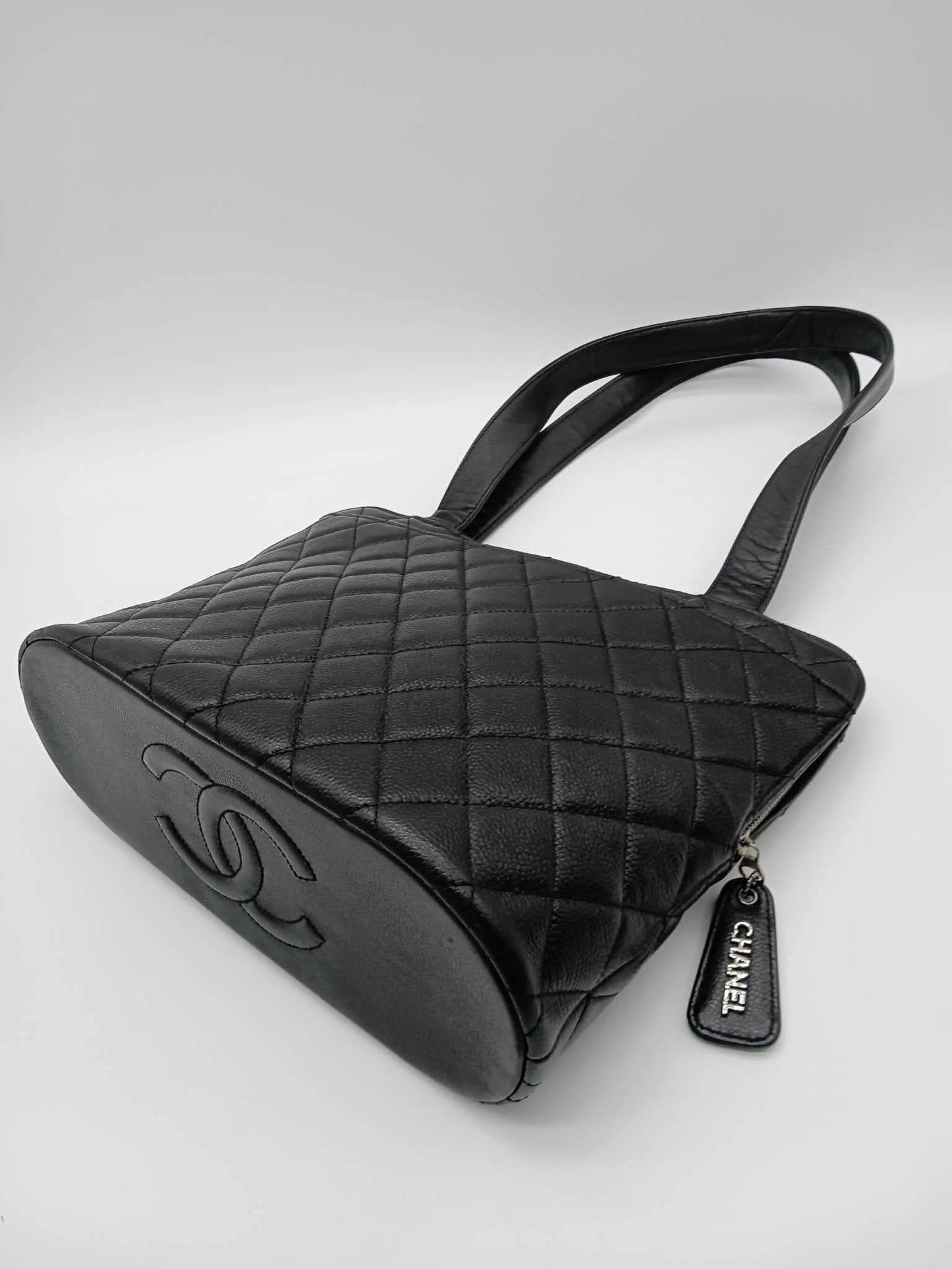 CHANEL Caviar Vintage Coco Tote