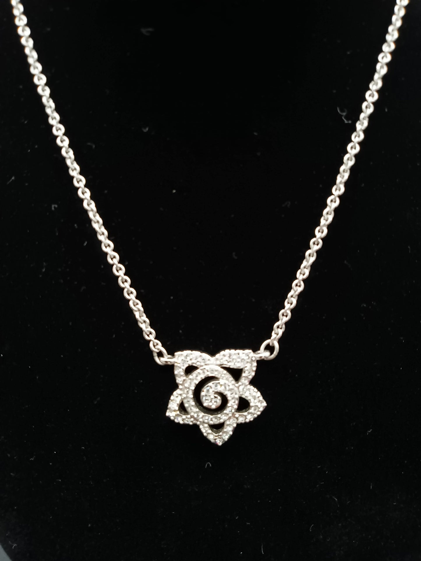 SWAROVSKI Suzy Levian Sterling Sliver White Necklace