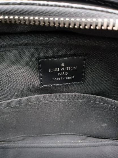 LOUIS VUITTON Damier Graphite Ambrell