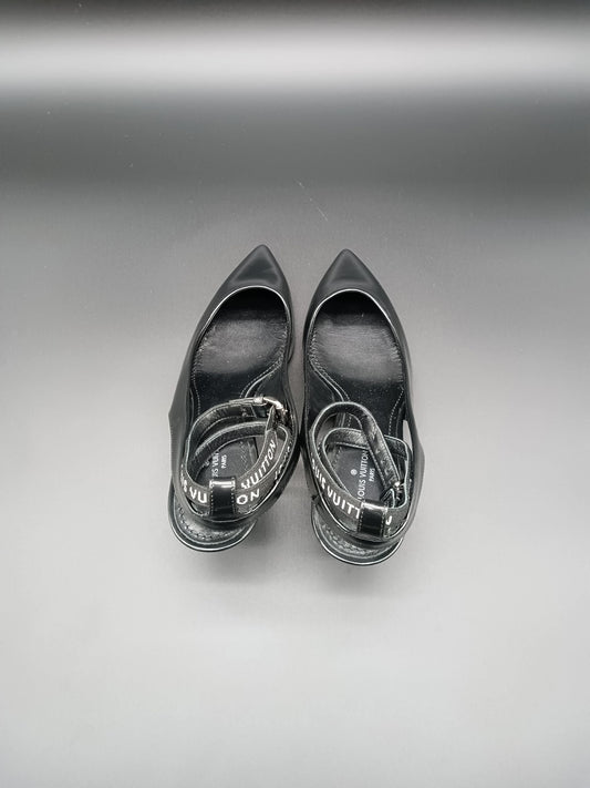 LOUIS VUITTON Slingback Pump