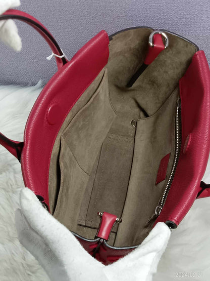 LOUIS VUITTON Vereur Framboise