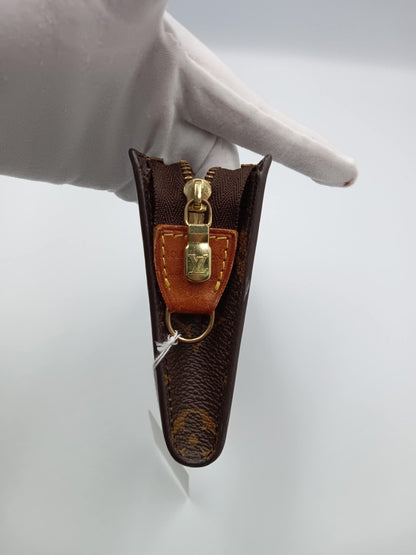 LOUIS VUITTON Monogram Pouch