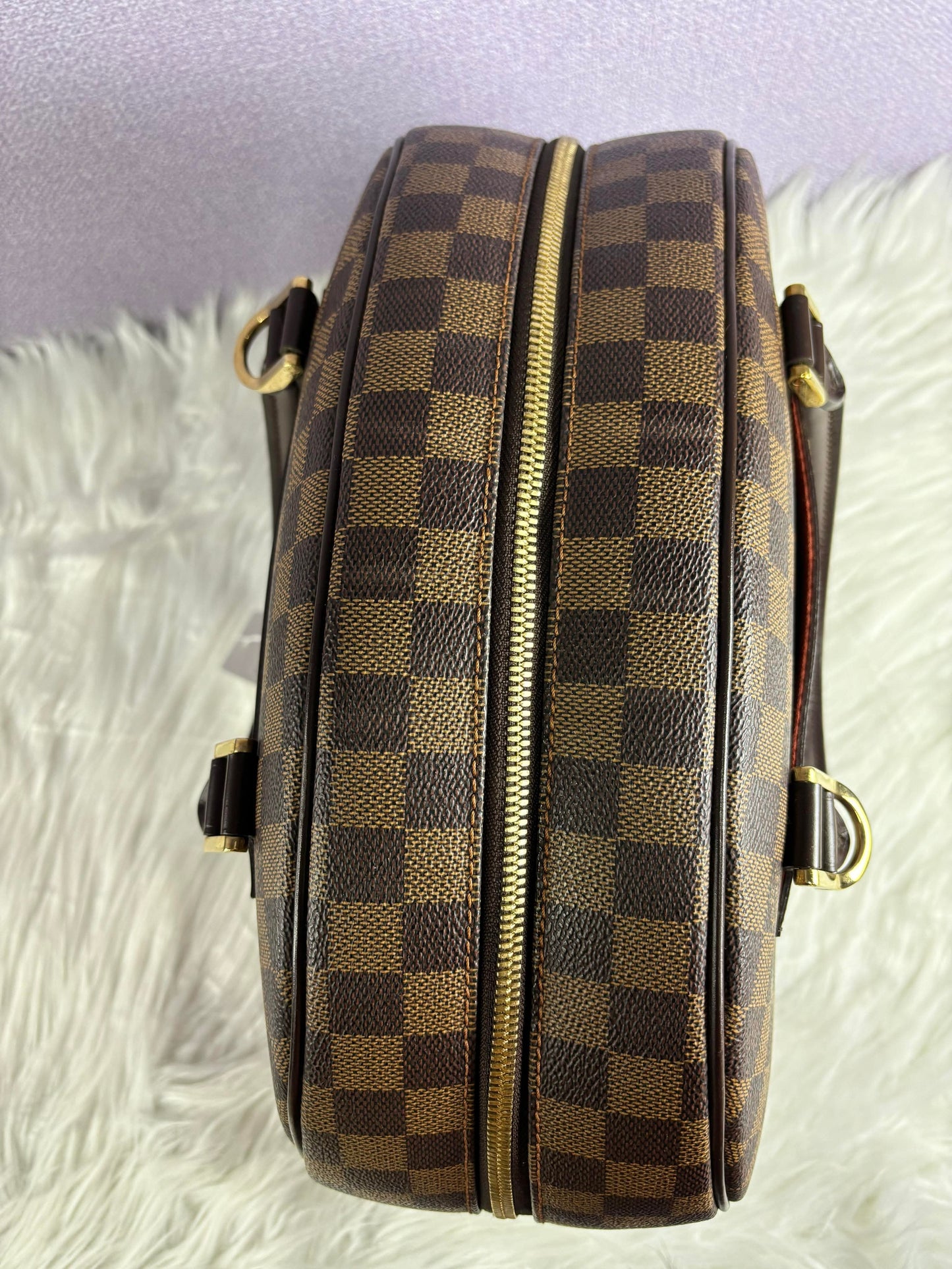 LOUIS VUITTON Damier Nolita