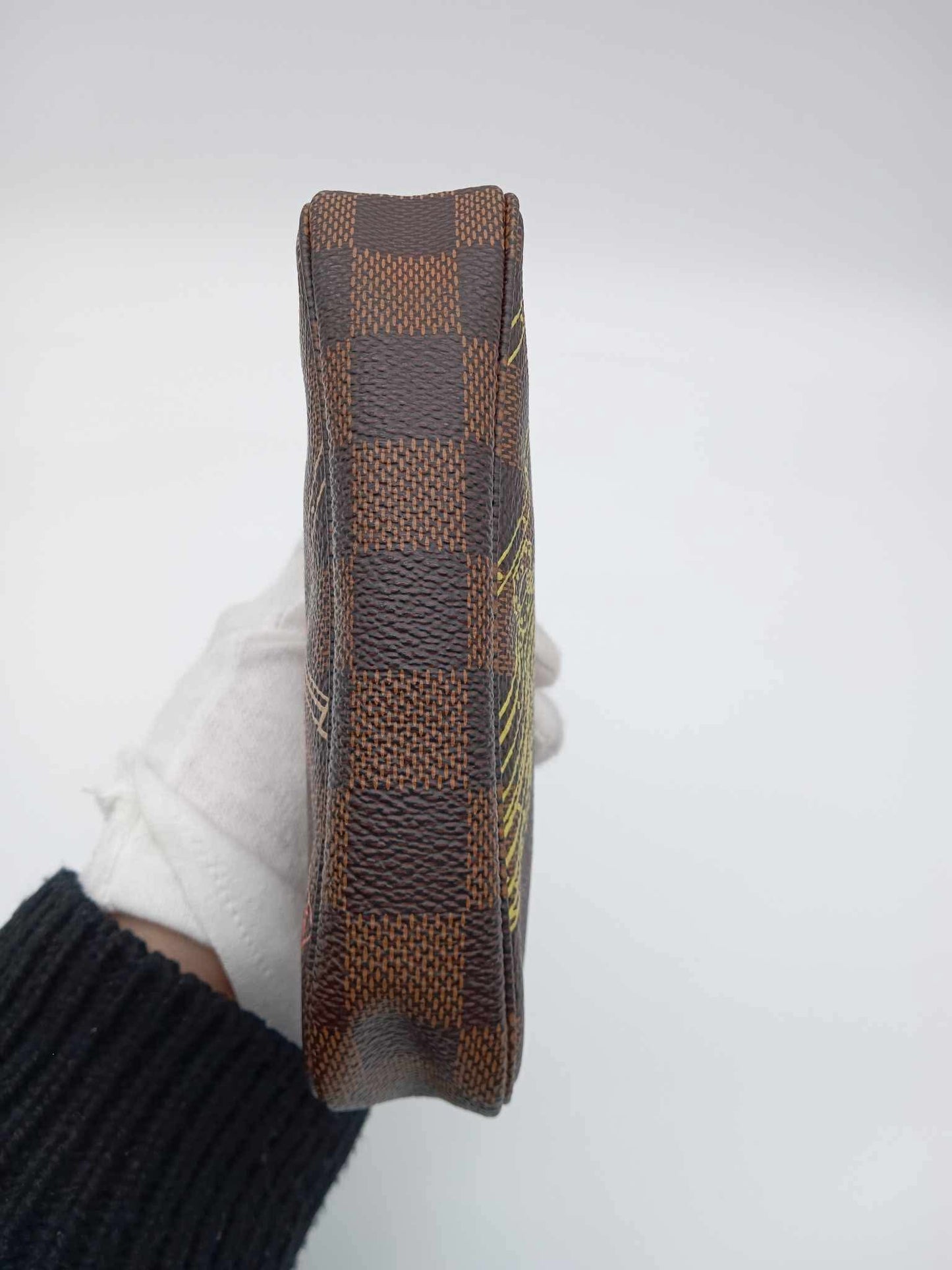 LOUIS VUITTON Damier Mini Pochette