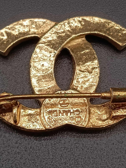 CHANEL Coco Mark Rhinestone Brooch