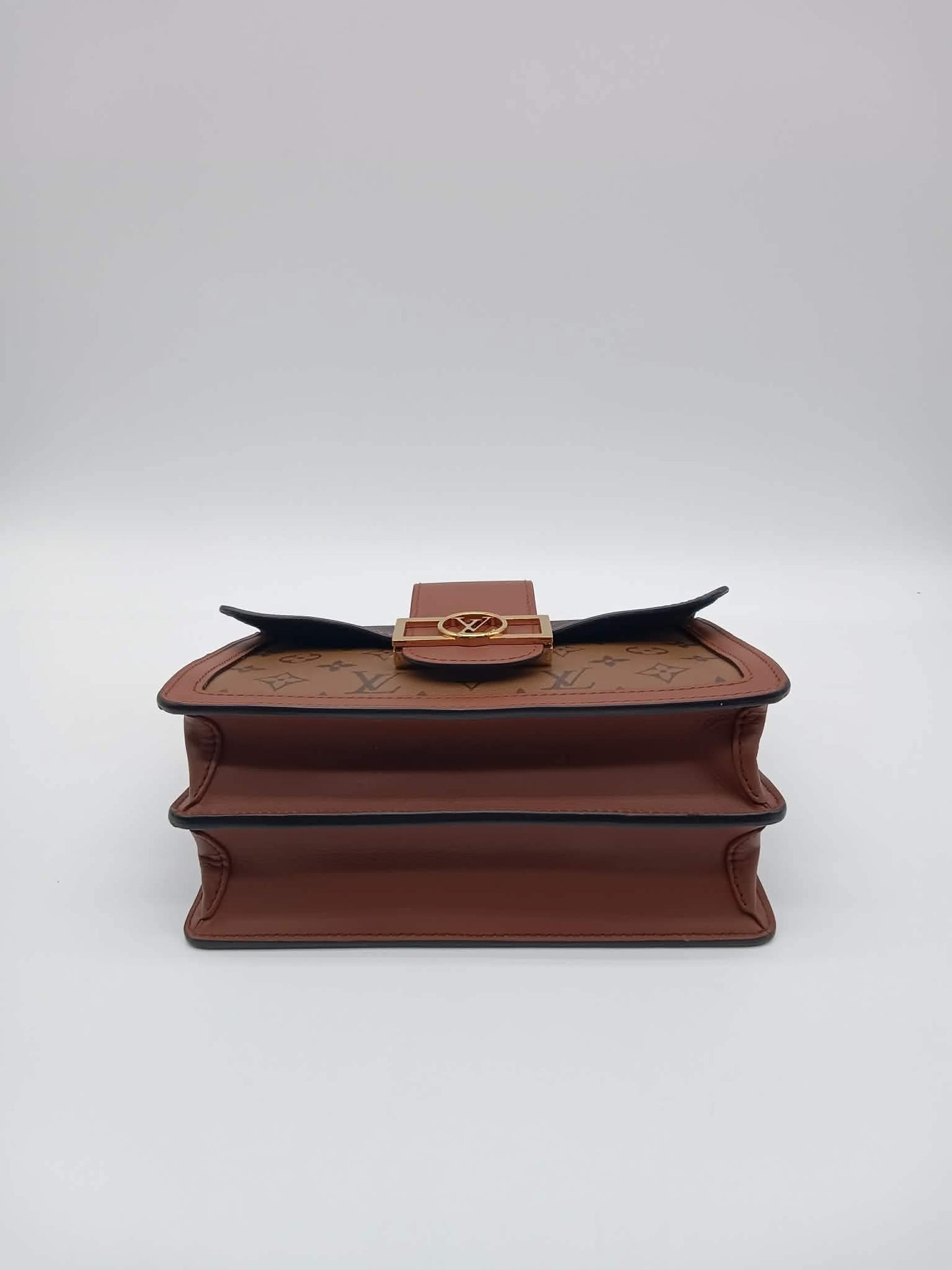 LOUIS VUITTON Reverse Monogram Dauphine