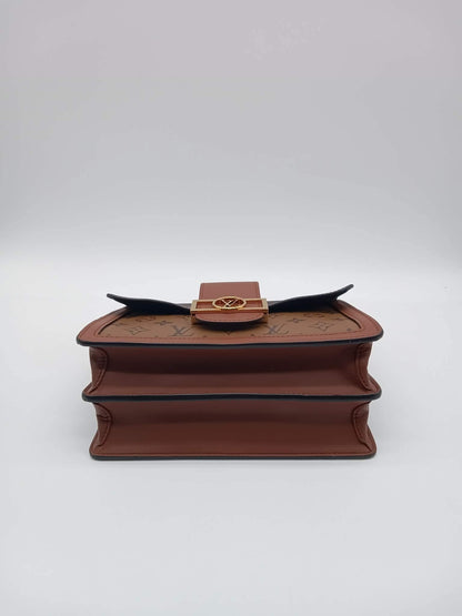 LOUIS VUITTON Reverse Monogram Dauphine