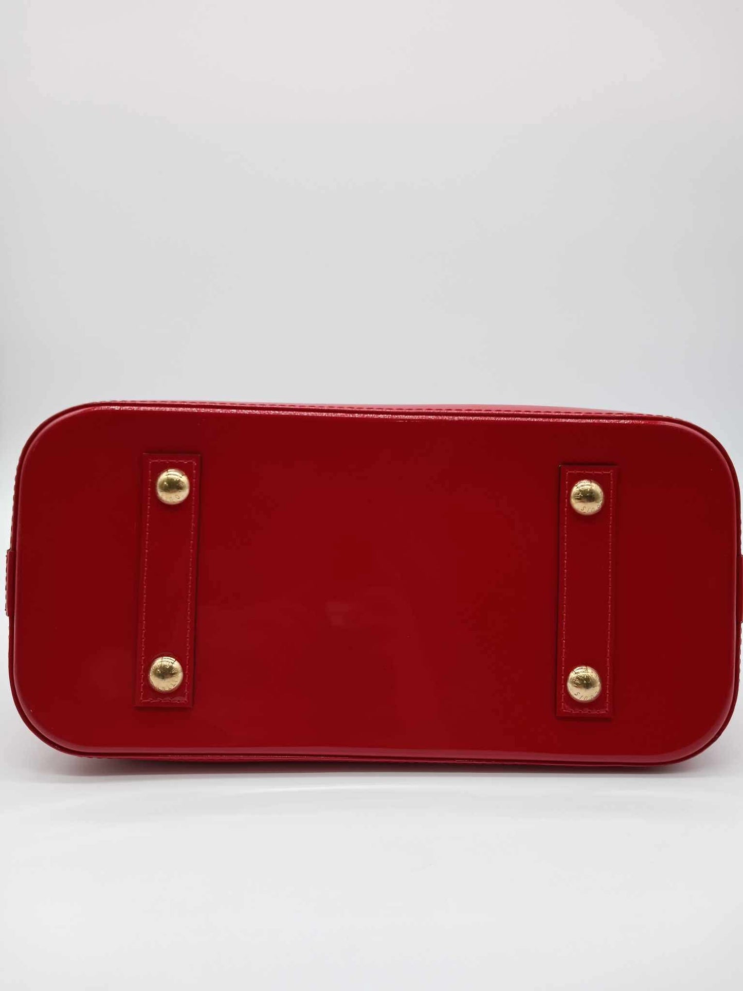 LOUIS VUITTON Vernis Alma PM