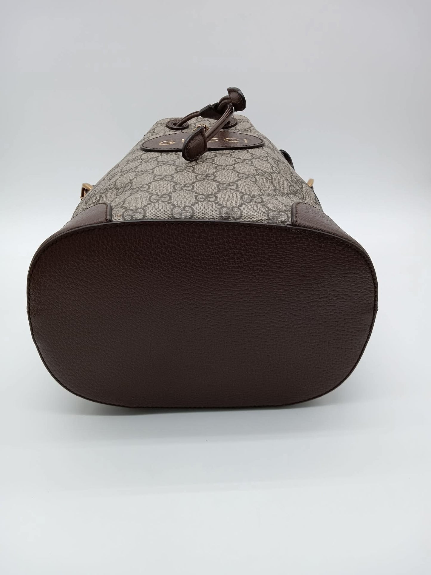 GUCCI Neo Vintage Supreme Drawstring Bucket Bag