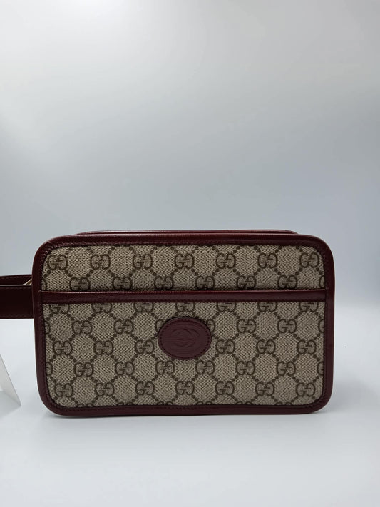 GUCCI Supreme Canvas Clutch