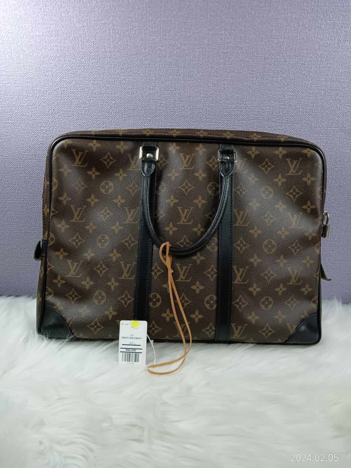LOUIS VUITTON Monogram Porte Document