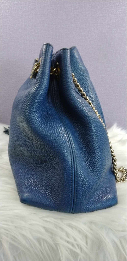 GUCCI Interlocking Leather Chain Bag