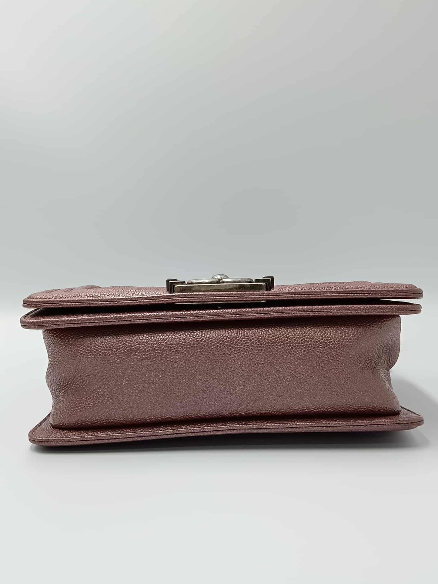 CHANEL Caviar Skin V-Stitch Leboy