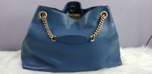 GUCCI Interlocking Leather Chain Bag
