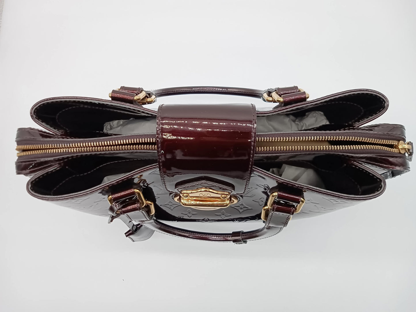 LOUIS VUITTON Vernis Melrose Avenue Amarante