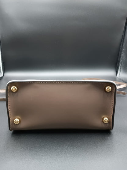 FENDI Vitello King Way