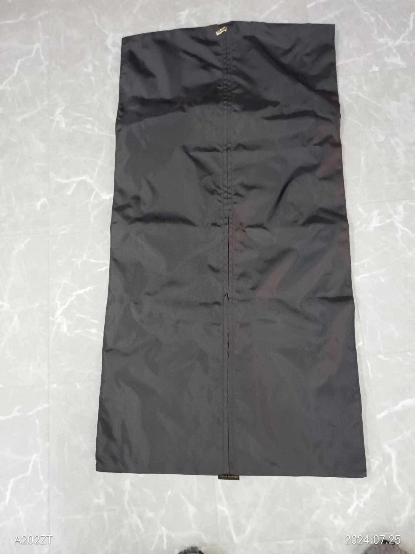 LOUIS VUITTON  Monogram Pegase 50
