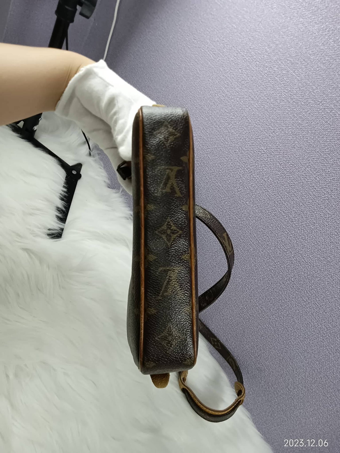 LOUIS VUITTON Monogram Marly