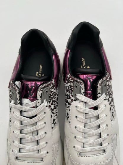 LOUIS VUITTON Run Away Sneaker