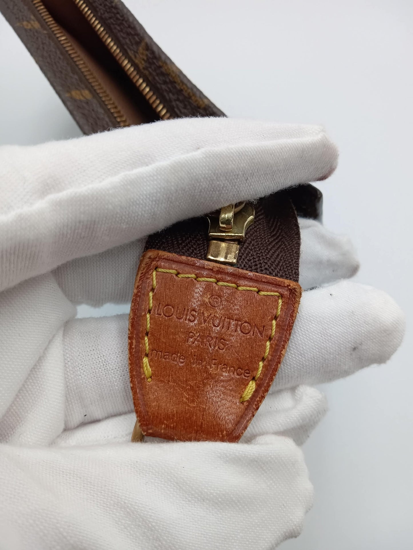 LOUIS VUITTON Monogram Pouch