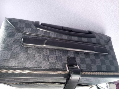 LOUIS VUITTON Damier Graphite Pegase 55