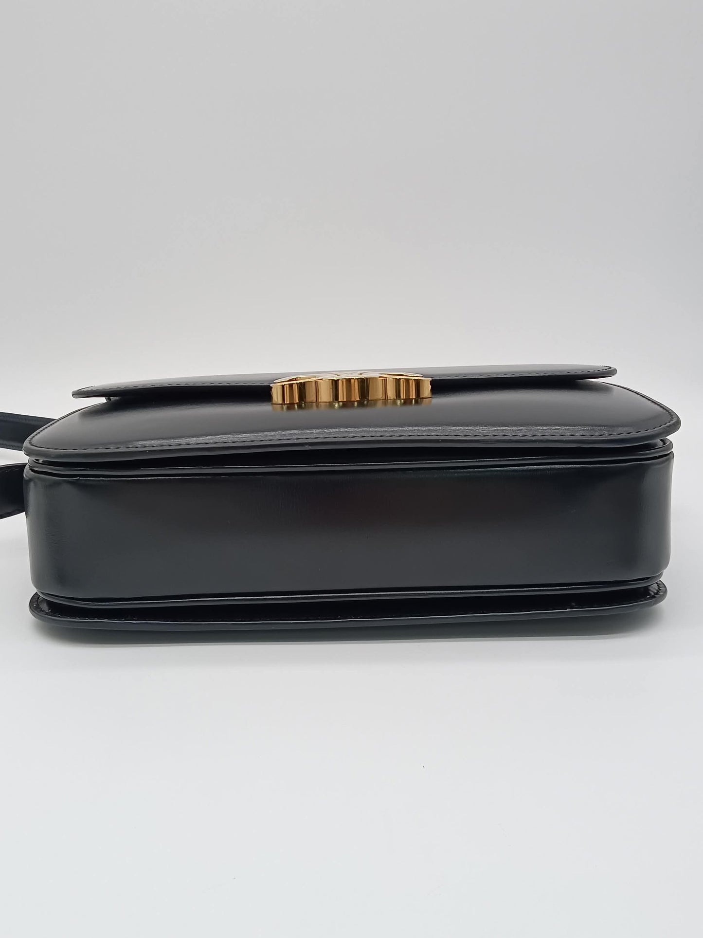 CELINE Classic Triomphe