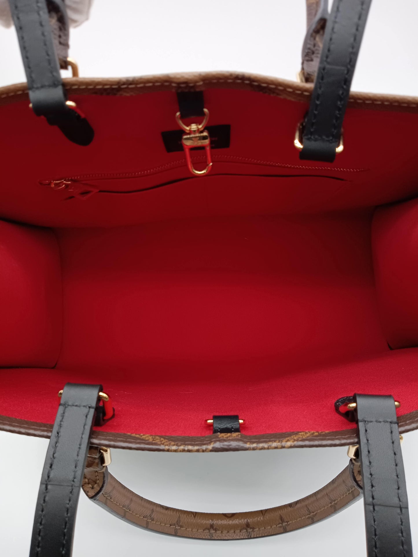 LOUIS VUITTON Reverse Monogram OTG MM