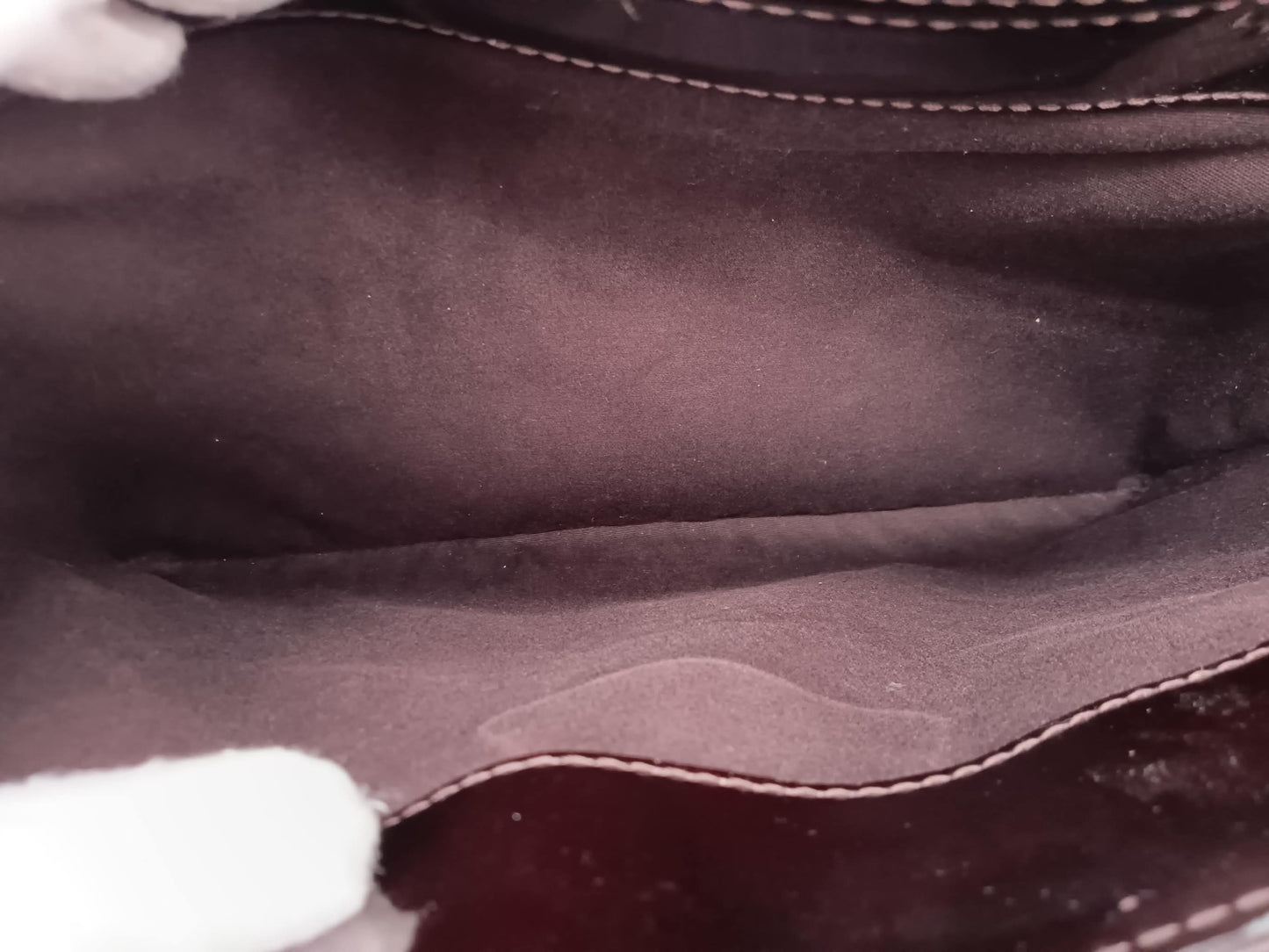 LOUIS VUITTON Vernis Melrose Avenue Amarante