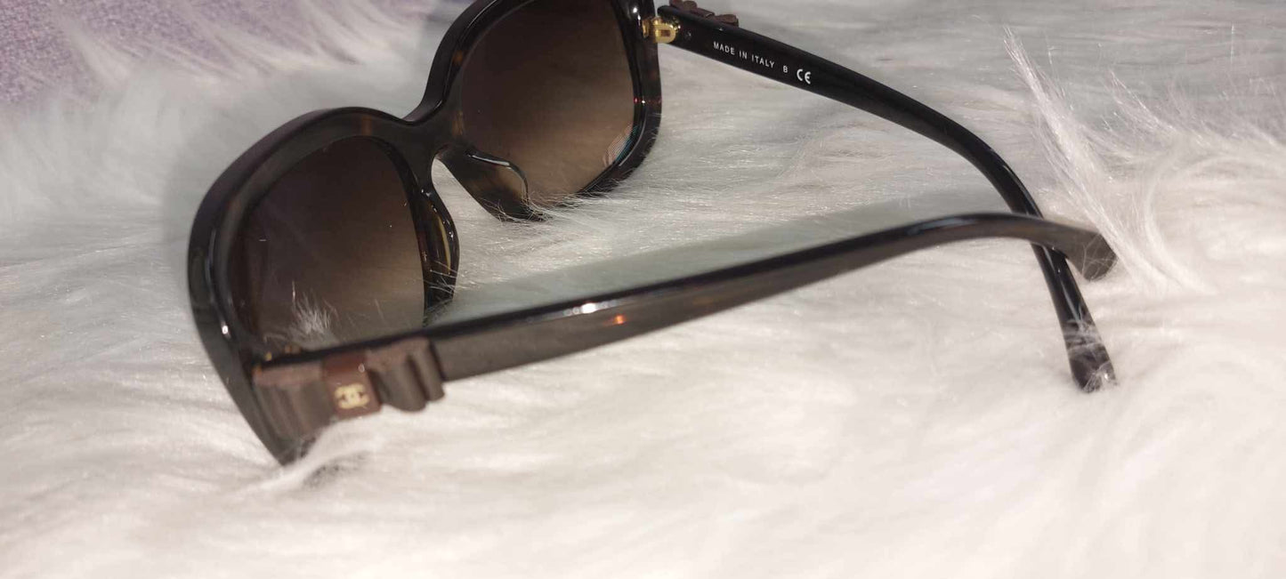 CHANEL Sunglasses