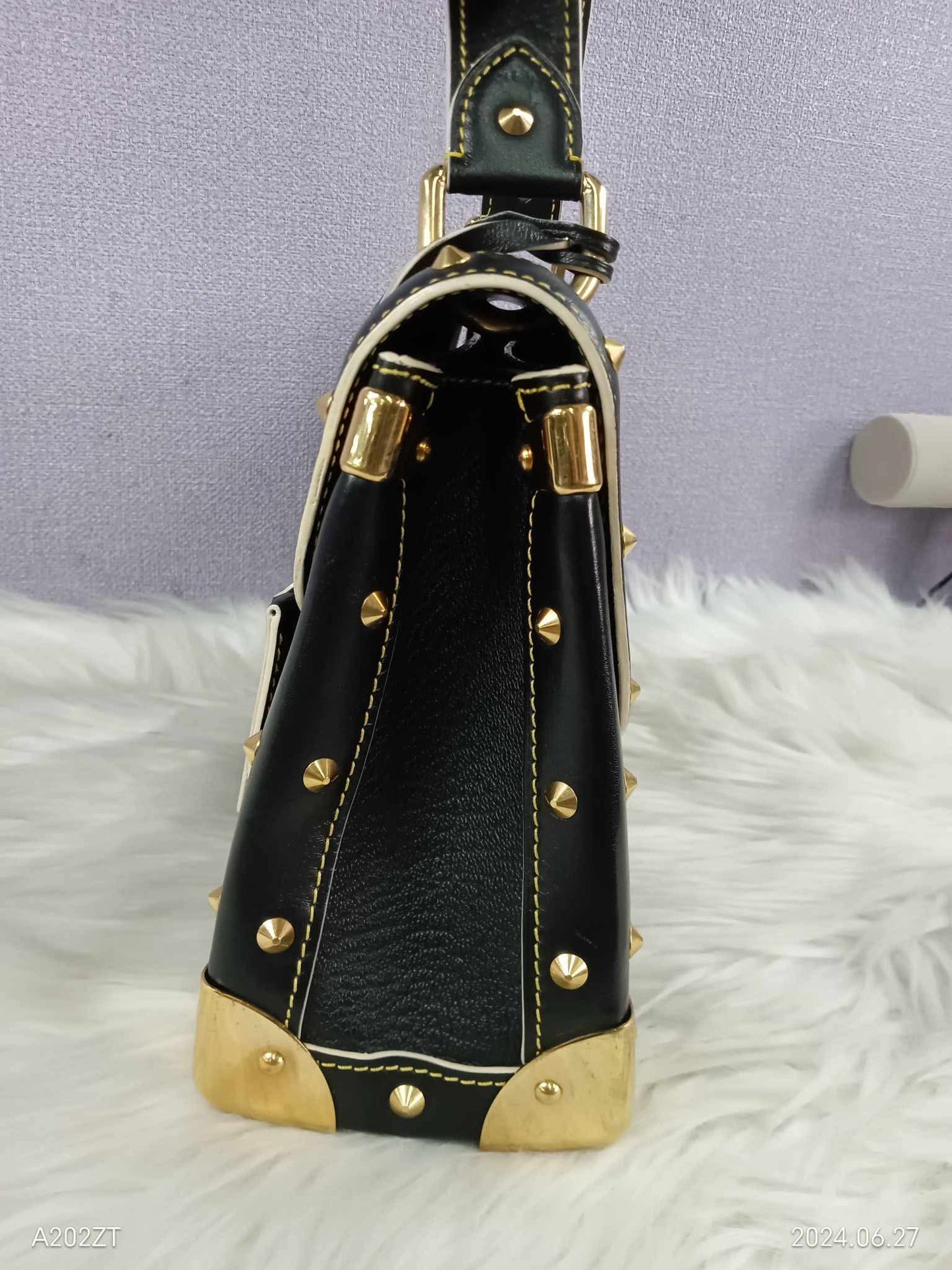LOUIS VUITTON Talenteux