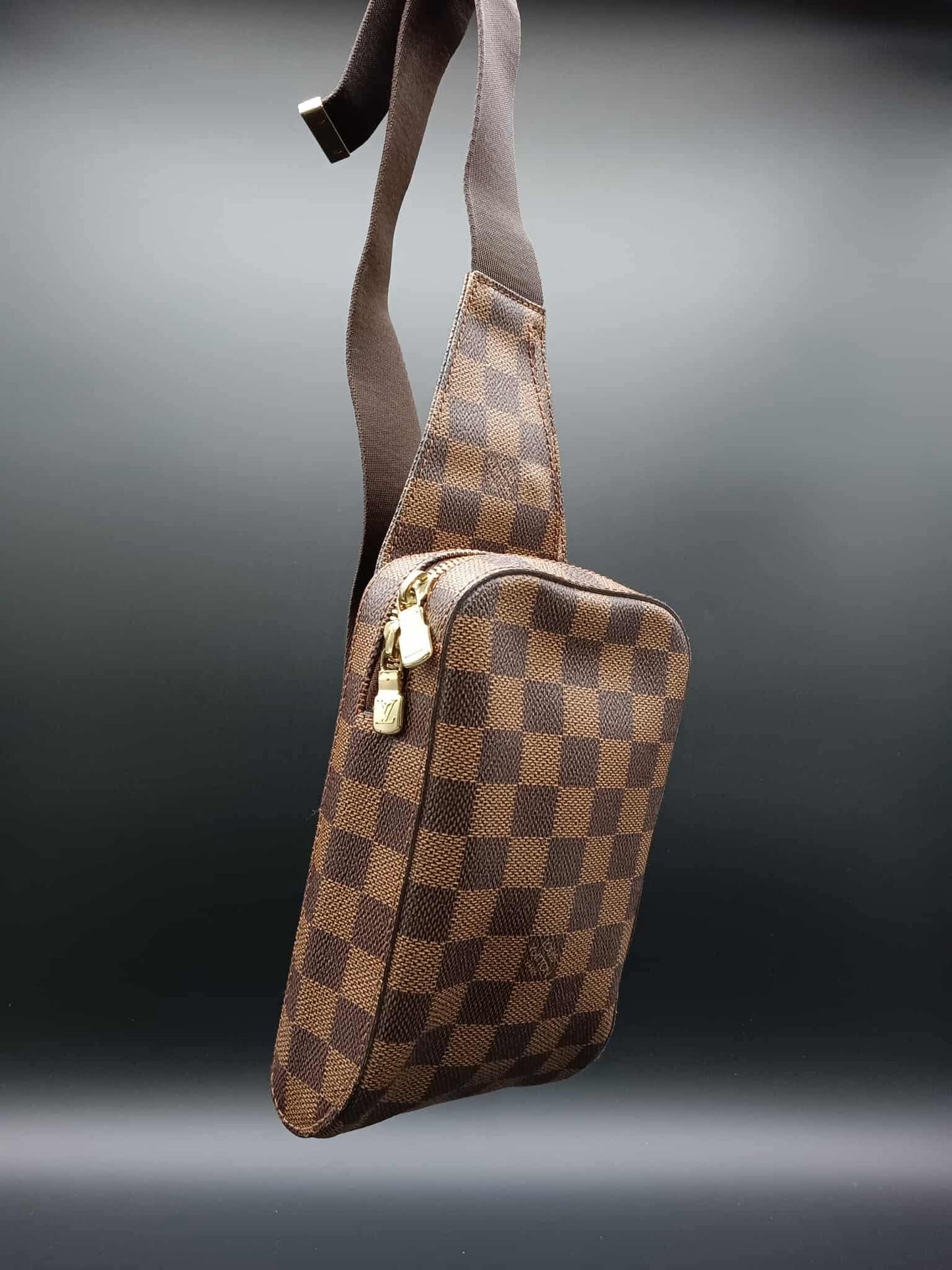 LOUIS VUITTON Damier Geronimo
