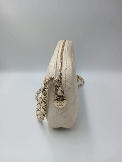 CHANEL Caviar Quilted Fringe Chain Bag
