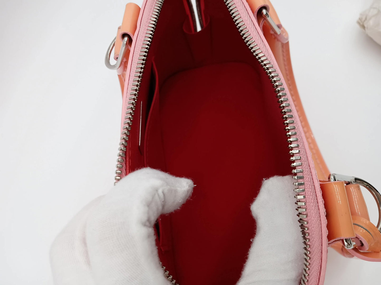 LOUIS VUITTON Vernis Jungle Dots Alma BB