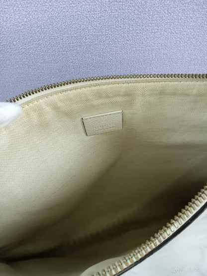 GUCCI Clutch Bag