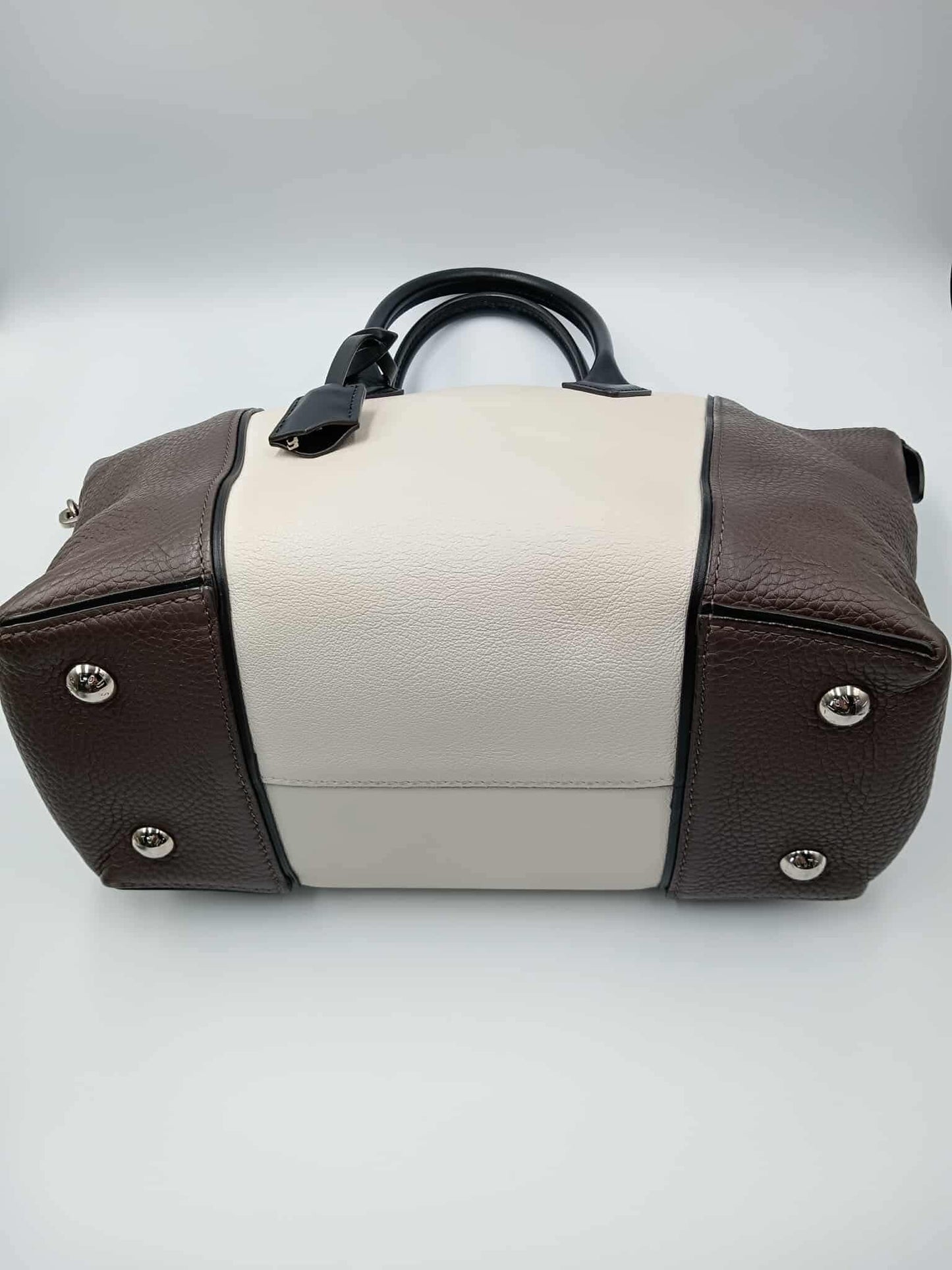 LOUIS VUITTON Bicolor Taurillon Cuir Soft Lockit PM
