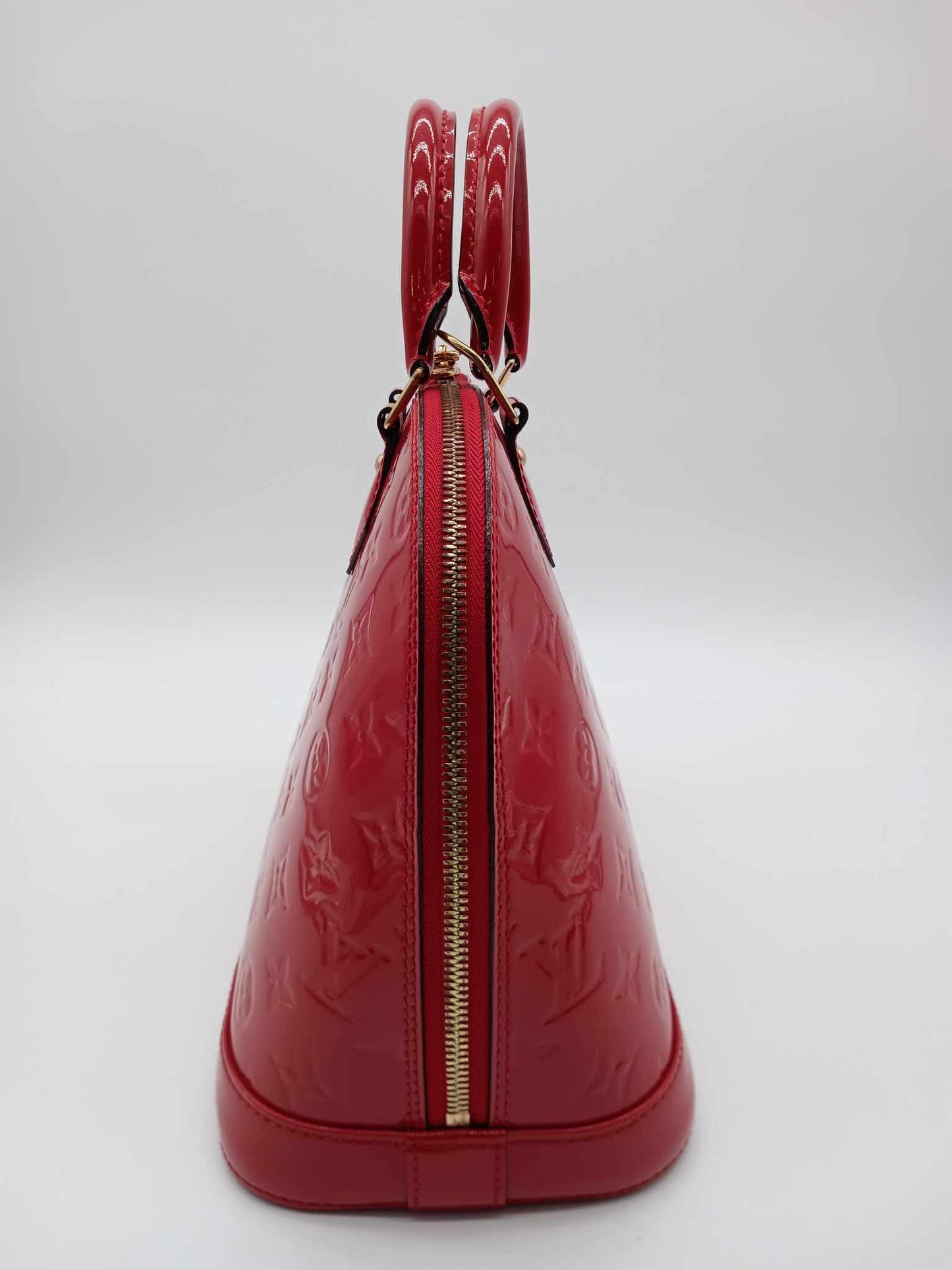 LOUIS VUITTON Vernis Alma PM