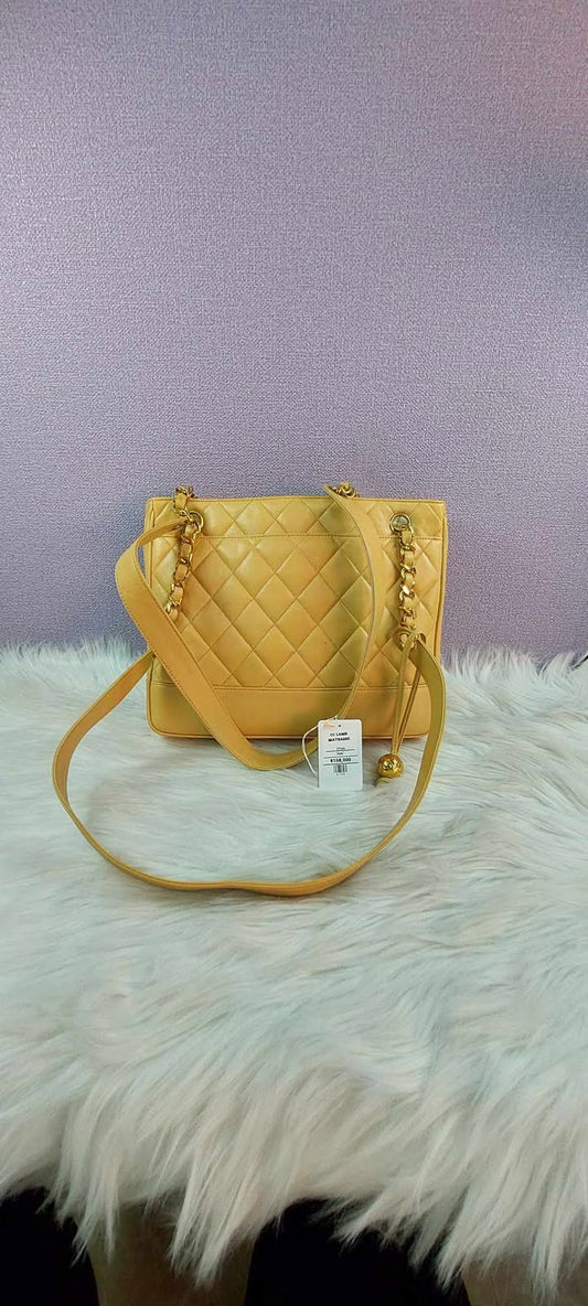 CHANEL Lamb Matrasse